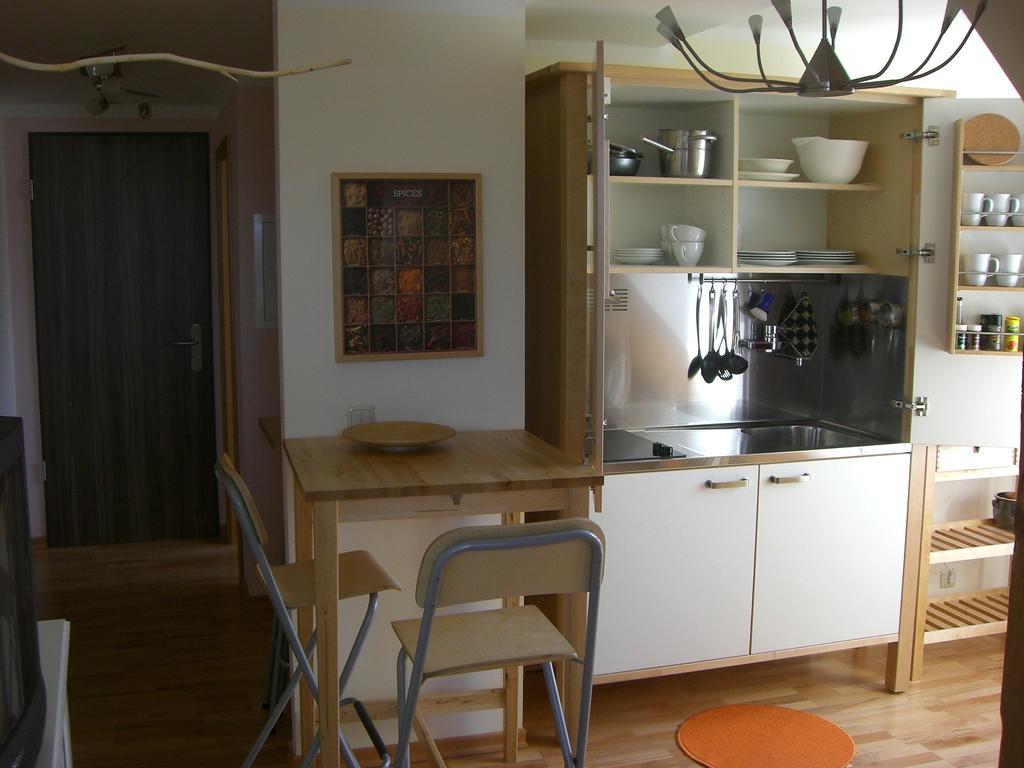Haus Ostseeatoll Apartment Rostock Phòng bức ảnh
