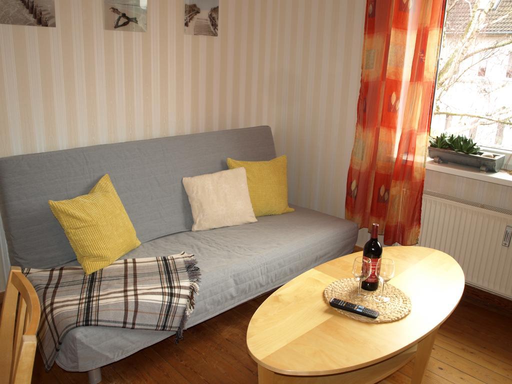 Haus Ostseeatoll Apartment Rostock Ngoại thất bức ảnh