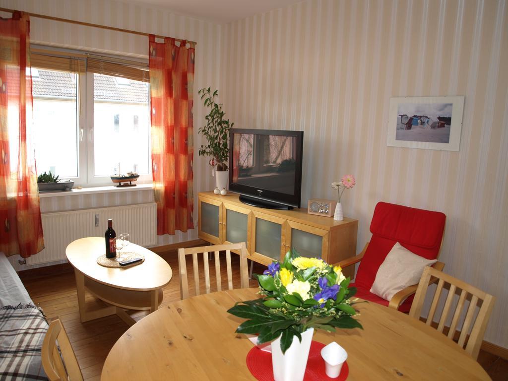 Haus Ostseeatoll Apartment Rostock Ngoại thất bức ảnh